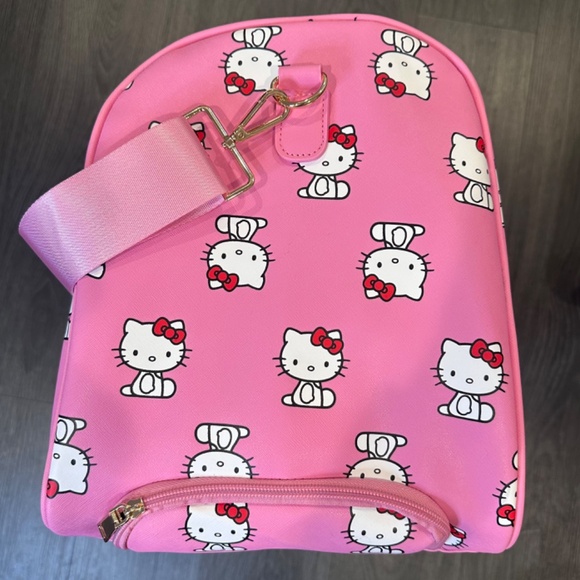 Hello Kitty Pink Rolling Duffel Bag NWT - Picture 2 of 8